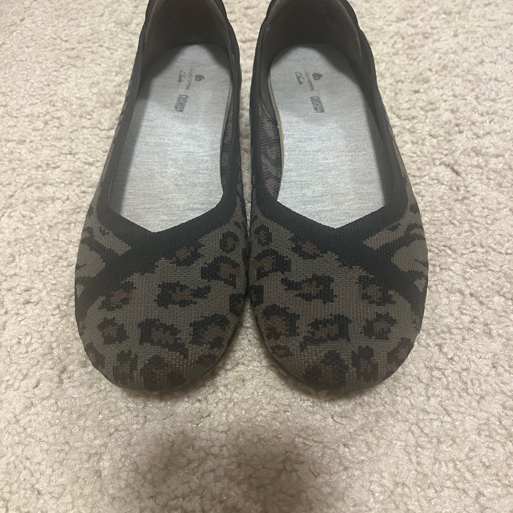 Cloud Steppers By Clarks- Excellent Condition - image 2